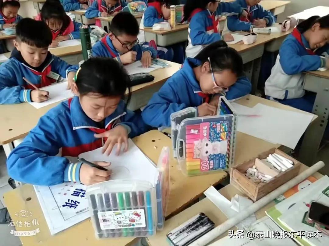 儿童足球与画画的奇妙结合，探索足球艺术的新世界