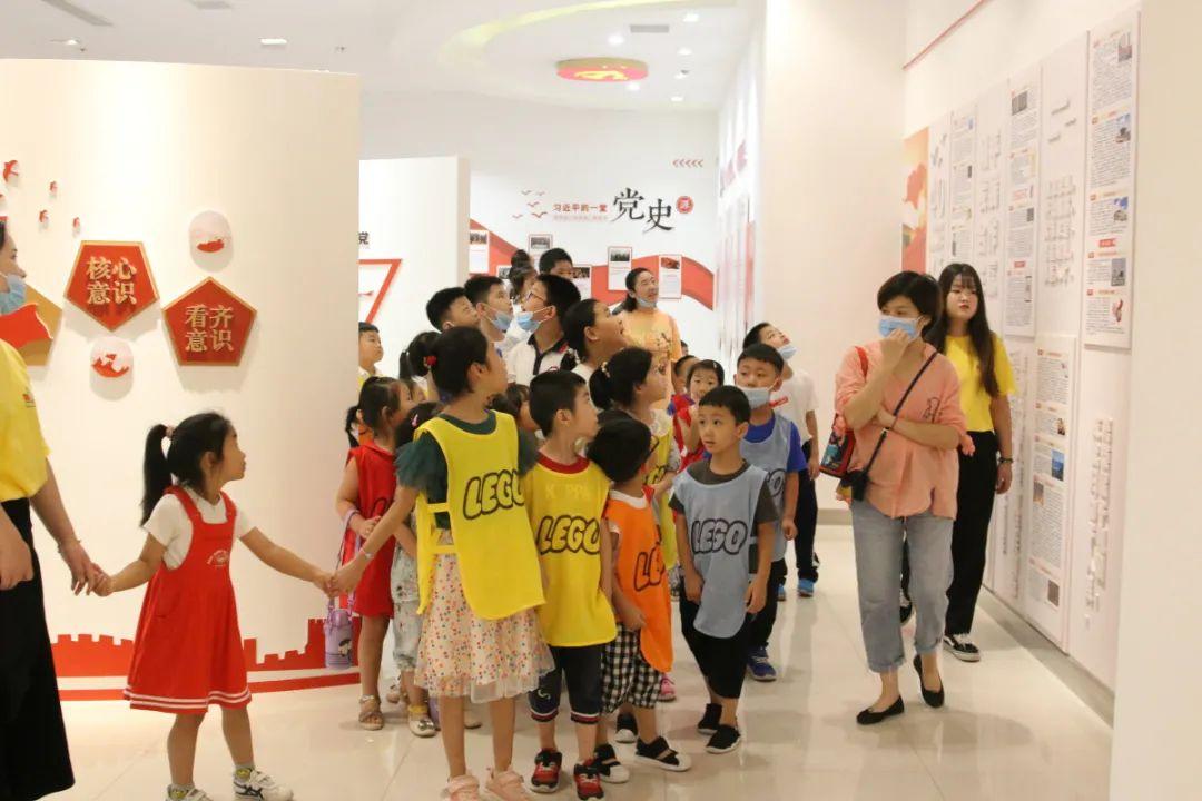 探索未来科技之旅，走进3D数字展厅