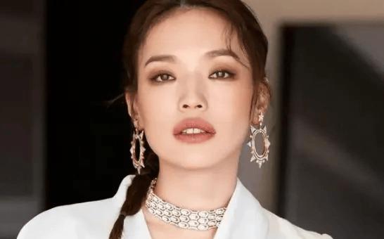 香港晚六开彩开奖结果，揭秘彩票背后的故事香港晚六开彩开奖结果52期开奖号码查询