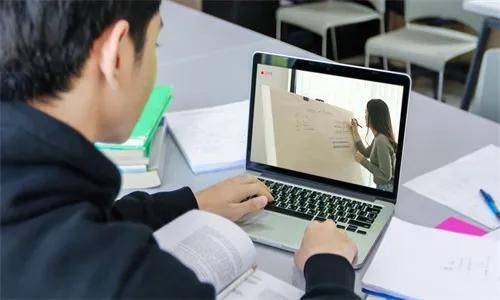 管家婆八肖版资料大全，深度解析与实用指南管家婆八肖正版2018