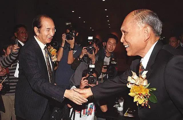 探索澳门六开彩的魅力与未来展望—20年后的新篇章（关键词为澳葡彩票）6开彩开奖结果查询澳门